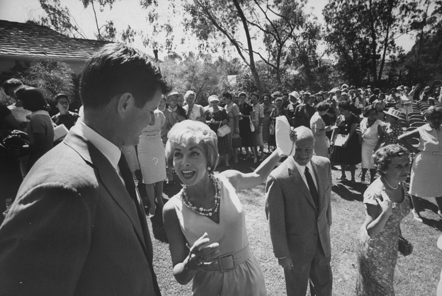 The Most Iconic Photographs of All Time - LIFE